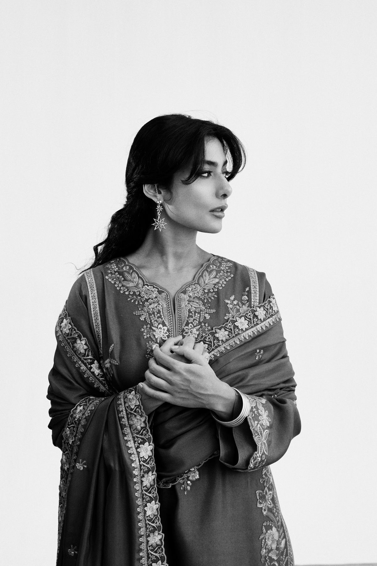 Close-up of cutwork neckline and pallu embroidery from the Mehndi Set luxury Pakistani collection