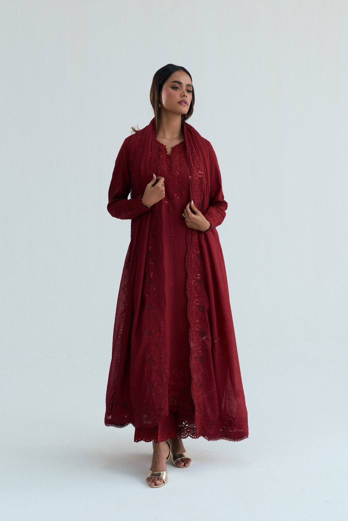 Full-length view of Mannam Maroon Set — scalloped V-neckline with delicate fabric loop accents
