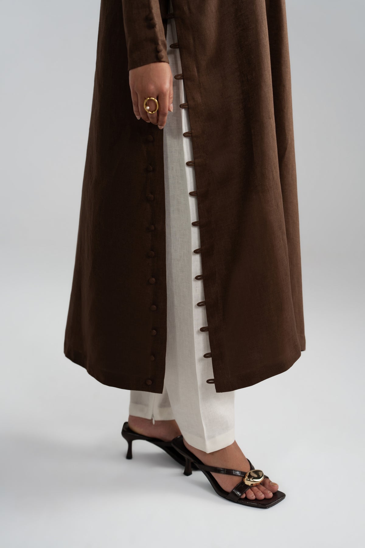 Mocha Set kameez and contrast white shalwar, length side view