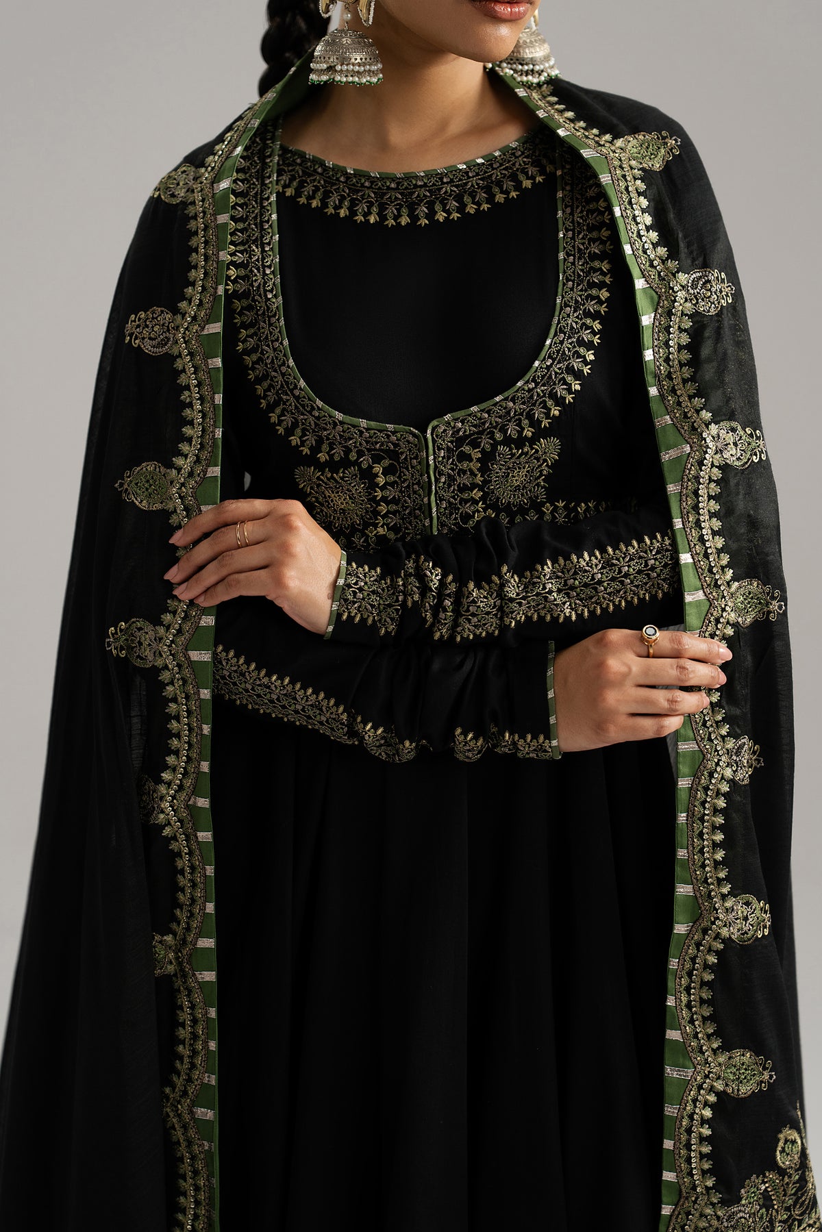 Mannam Sunstone anarkali dupatta view — pallu embroidery and scalloped edge | Pakistani designer
